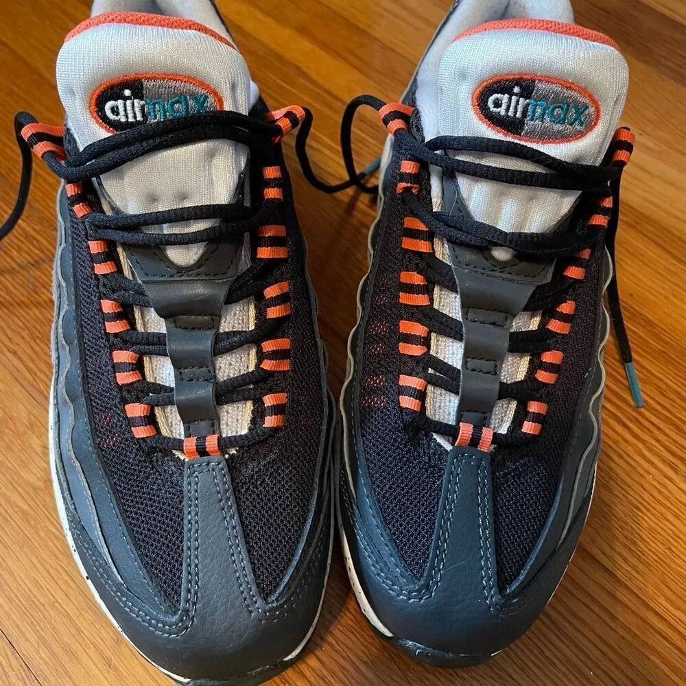 NIKE | air max 95 black aquamarine turf orange color way YOUTH 5.5